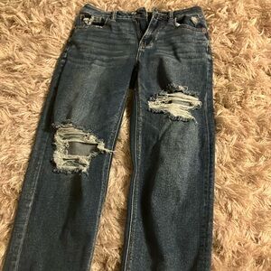 Love these jeans but they are too short for me☹️